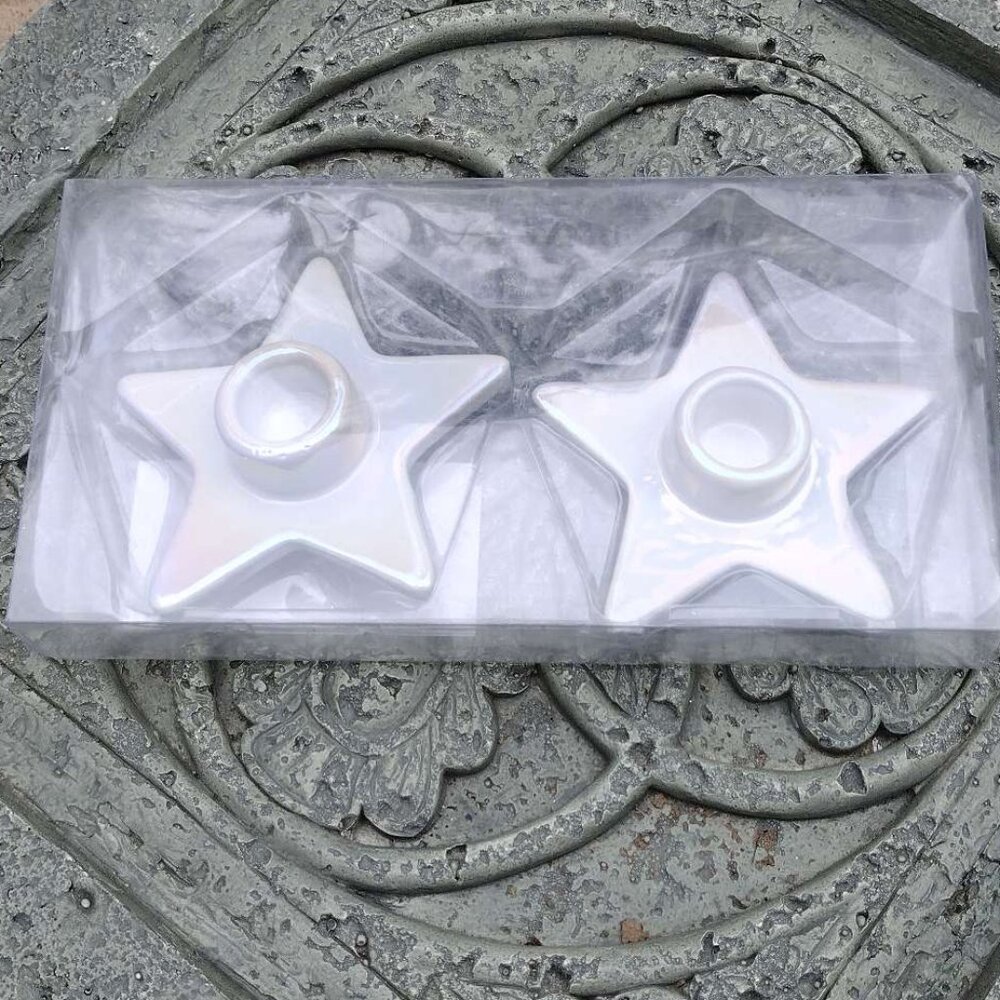 Target Bullseye 2 pk Ceramic Iridescent Taper star -Shaped Candle Holders NEW